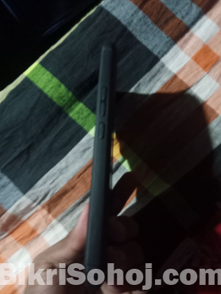 Tecno 8c